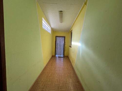 004020156800_302_353_08082025231628733 - 