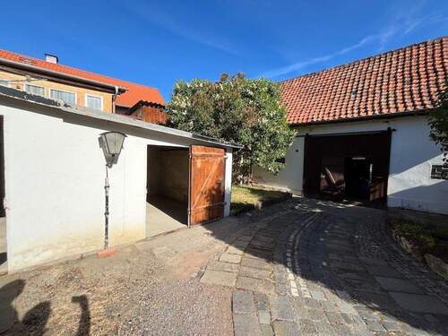 004020156800_302_353_08082025231631516 - 