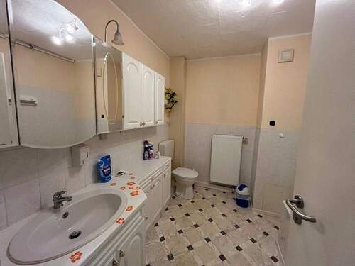 004020156800_302_353_08082025231624761 - 