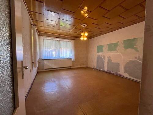 004020156800_302_353_08082025231625203 - 