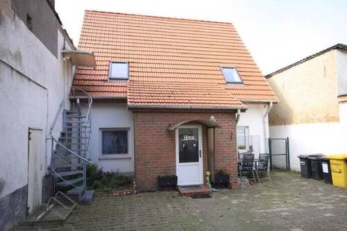 Einfamilienhaus - Mehrfamilienhaus, Wohnhaus mit 250,00 m² in Wusterhausen/Dosse zum Kaufen