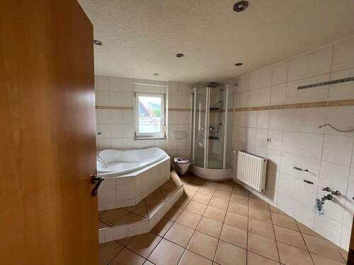 004020156800_302_341_20072025170940678 - 