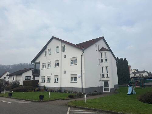 Außen 11a - 2.jpg - tolle lichtdurchflutete Dachgeschosswohnung