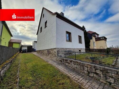 Herzlich Willkommen in Niedertrebra! - Hier können Sie einziehen! Freistehendes Einfamilienhaus mit großem Garten!