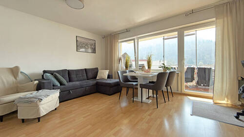 Wohnen - 3 Zimmer Etagenwohnung zum Kaufen in Bad Urach
