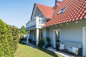 Außenansicht Garten - 8 Zimmer Mehrfamilienhaus, Wohnhaus zum Kaufen in Veitsbronn