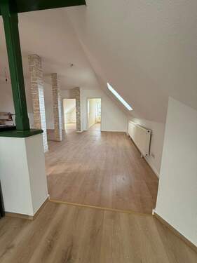 Wohn- und Essbereich - 3 Zimmer Etagenwohnung zur Miete in Waltershausen