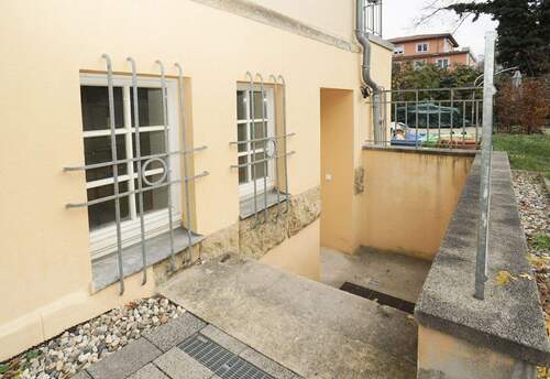 Eingang - 3 Zimmer Etagenwohnung zur Miete in Dresden