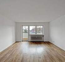 Gepflegte und großzügige 2-Zimmer-Wohnung mit Süd-Loggia - Puchheim Puchheim Bahnhof