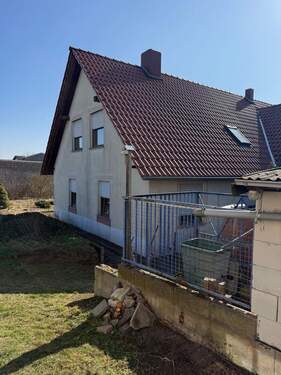 Nordseite - 8 Zimmer Einfamilienhaus in Wettin-Löbejün