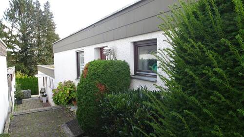 Zugang - Provisionsfrei - Barrierefreier Bungalow in Würzburg-Lengfeld