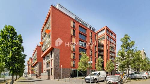 Außenansicht 1 - Helle 3-Zimmer-Erdgeschosswohnung mit 30 m² Terrasse, Garten & EBK nahe Hauptbahnhof