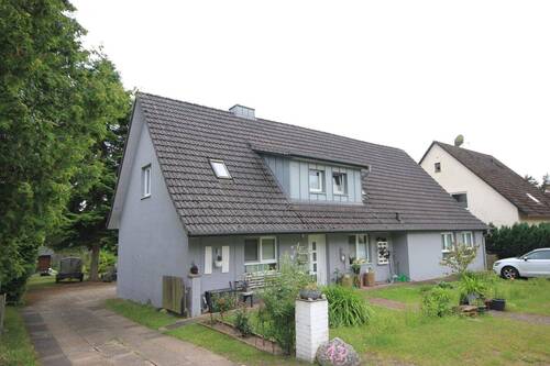Straßenansicht - 8 Zimmer Einfamilienhaus zum Kaufen in Kirchlinteln