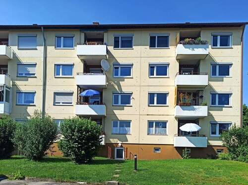 Bild 1 - Helle 4-Zi.-Whg. in ruhiger Lage in Blaustein