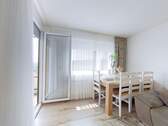 Wohnzimmer - Etagenwohnung mit 93,00 m² in Blaustein zum Kaufen