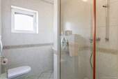 Gästebad mit Dusche - 