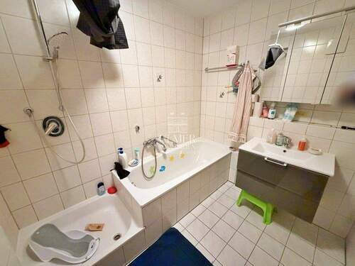 Badezimmer 2 OG - 