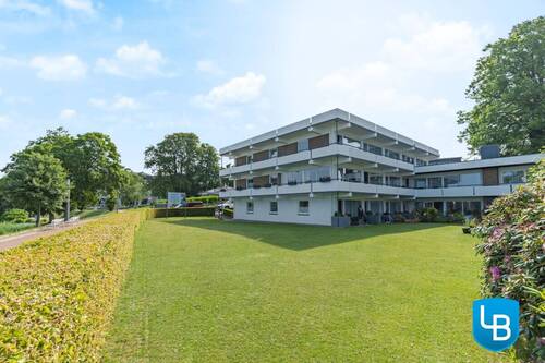 Garten mit Liegewiese - Hotel, Pension, Gasthof in Bad Malente zum Kaufen