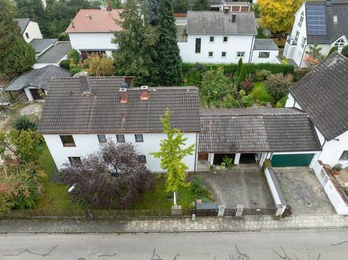 Die_Nord-Ansicht - Grundstück in München