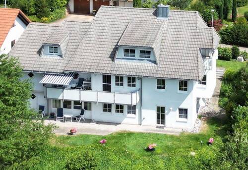 Aussenansicht - Stilvolles Landhaus mit schönster Aussicht