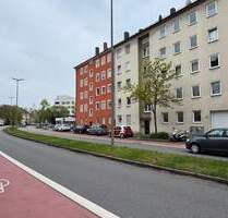 Kernsaniert & sofort bezugsfrei: 3-Zimmer-Wohnung mit Top-Potenzia - Nürnberg Hummelstein
