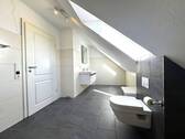 Badezimmer DG - 