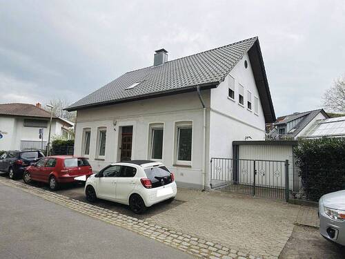 Badezimmer der EG-WHG - 