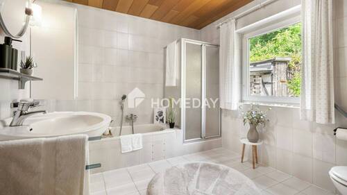 EG Badezimmer 1 - 