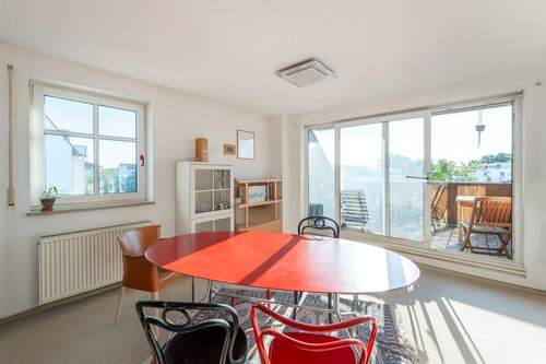 Heller, großzügiger Wohn-Essbereich - 5 Zimmer Etagenwohnung zum Kaufen in Zirndorf