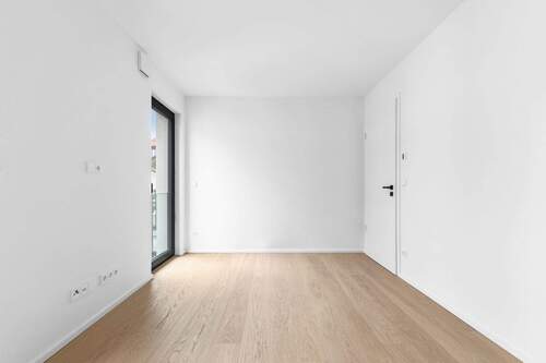 Schlafzimmer - 2 Zimmer Etagenwohnung zum Kaufen in München