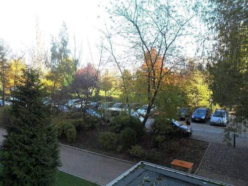 Blick vom Balkon im Sommer - 3 Zimmer Etagenwohnung zum Kaufen in Berlin