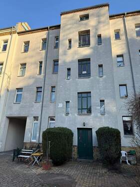 Hausansicht_Hofseite - Mehrfamilienhaus, Wohnhaus in Leipzig zum Kaufen