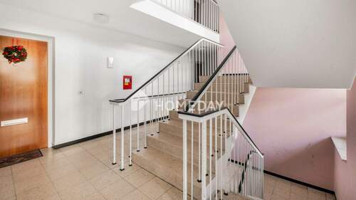 Treppenhaus 2 - Etagenwohnung mit 60,30 m&sup2; in Germering zum Kaufen