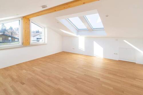 Schwarzenbergstr4_Nicklheim_20250121____Q9A2277_23x15cm_300dpi.JPG - 