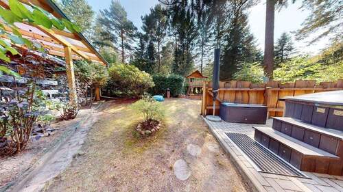 Garten - Waldidylle mit Veranda, Badezuber & Glasfaser - sofort nutzbar