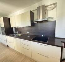 Große sonnige ETW mit 4 Balkone zu verkaufen - Straubing Frauenbrünnl