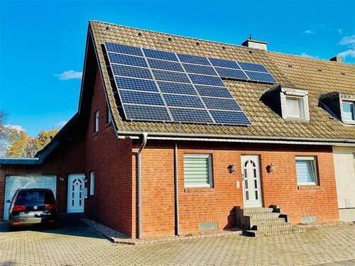 Frontansicht Eingang Wohnung - 