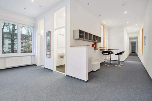 Eingangsbereich - Zentral arbeiten im aufstrebenden Wedding - Bürofläche mit urbanem Charakter und starker Anbindung