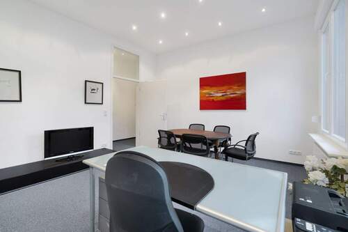 Chefbüro - Büro mit 230,00 m&sup2; in Berlin zur Miete