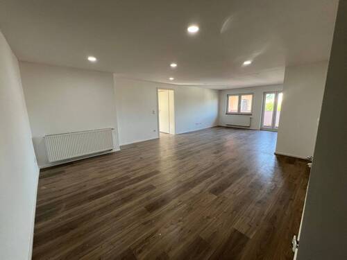 Wohnbereich Ansicht 1 - Helle 3-Zimmer-Wohnung in Viechtach, Blossersberg zu vermieten