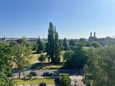 Blick Balkon - 3 Zimmer Etagenwohnung zum Kaufen in Dresden