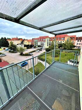 IMG_0719.JPG - Hübsche kleine 3-Raum WE - DG mit Balkon im Zentrum
