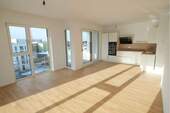 Offener Wohn- Essbereich - 3-Zi.-Wohnung, Neubau, 2 Bäder, 2 Balkone, hell und ruhig, zu vermieten.