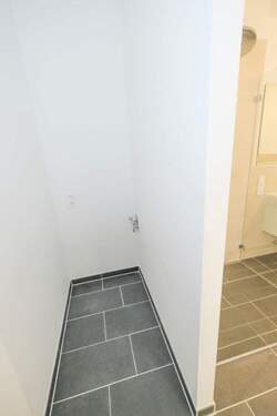 Waschmaschinen- und Trockneranschluss - 