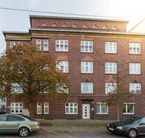 Günstige 3-Zimmer-Wohnung in Bremerhaven-Lehe mit neuen Fenstern