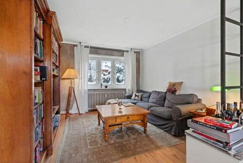 Erdgeschoss Wohnbereich - 4 Zimmer Mehrfamilienhaus, Wohnhaus in Hamburg / Rahlstedt