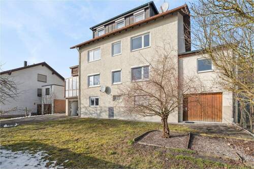 Außenansicht Blick vom Garten - Mehrfamilienhaus, Wohnhaus mit 219,00 m&sup2; in Elchingen / Unterelchingen zum Kaufen