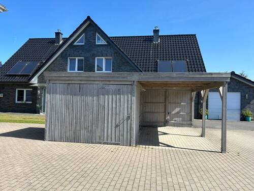 Carport - Etagenwohnung mit 120,00 m&sup2; in Zeven zum Kaufen
