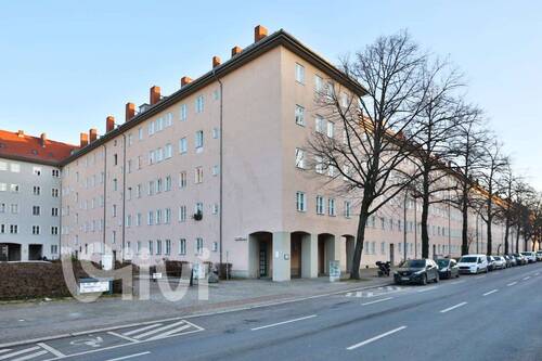 Hausansicht / house view - Etagenwohnung mit 85,00 m&sup2; in Berlin zum Kaufen