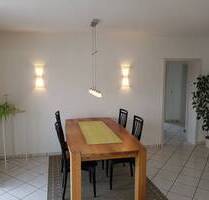 Helle Dachgeschosswohnung - 325.000,00&nbsp;EUR Kaufpreis, ca.&nbsp; 94,00&nbsp;m&sup2;&nbsp;Wohnfl&auml;che in Groß-Zimmern (PLZ: 64846)